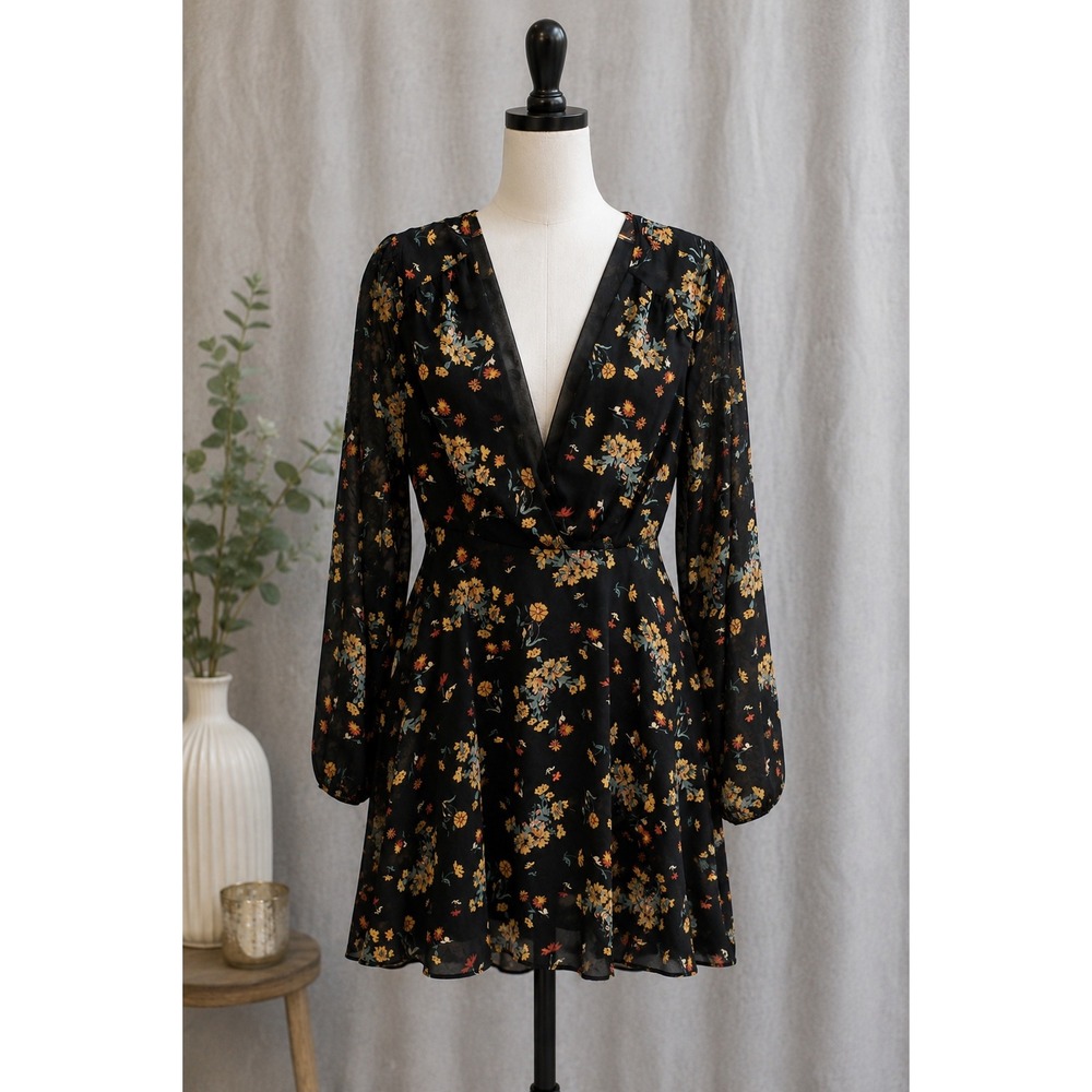 Free People Black Floral Long Sleeve Mini Dress Medium | Boho Romantic | Flowy - Picture 1 of 12